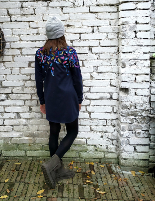 Qwe - oversized,kapsy,malba sleva z 1155,- — foto 1