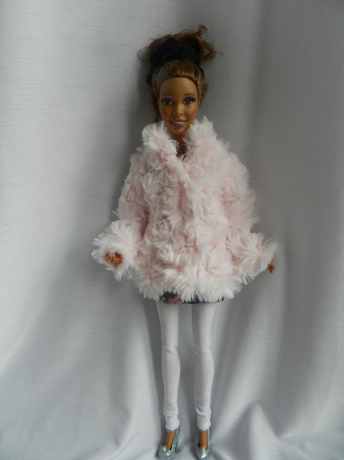 Kožíšek pro Barbie — foto 1