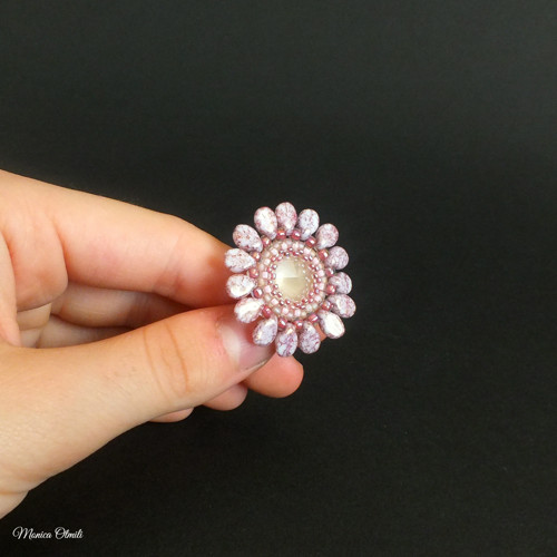 Vesna - šitý prsten, Swarovski — foto 1