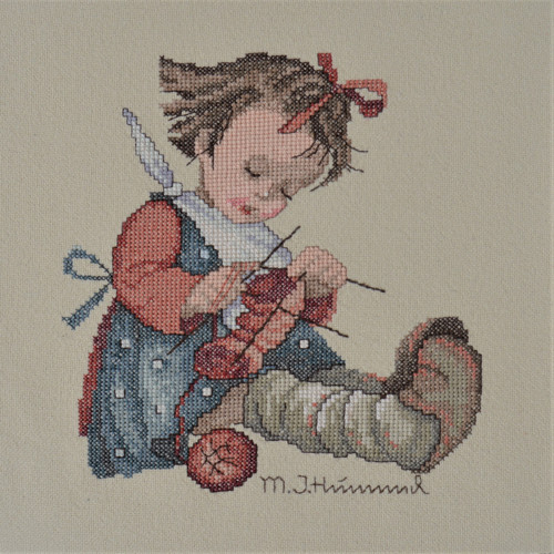 Vyšívaný obráz na motivy Hummel 33 x 33 cm