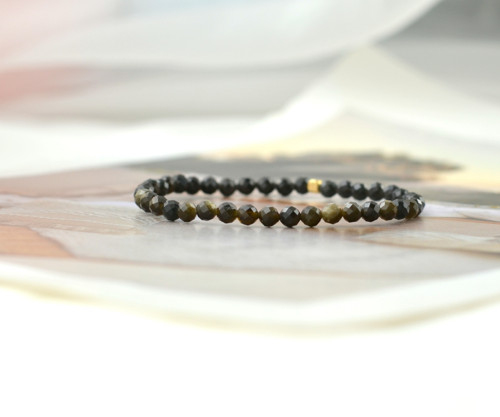 Náramek z minerálů - fasetovaný obsidián 4 mm