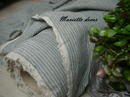 Odstín BLUE/NATURAL stripes...100% len, š.163cm
