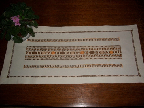 Ubrusy - vyšívání - bavlna - 80 x 35 cm