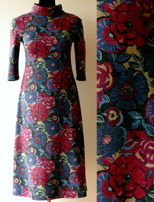 PulloverDressLateSpring/Flowers