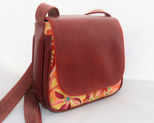 Crossbody v Červené — foto 1