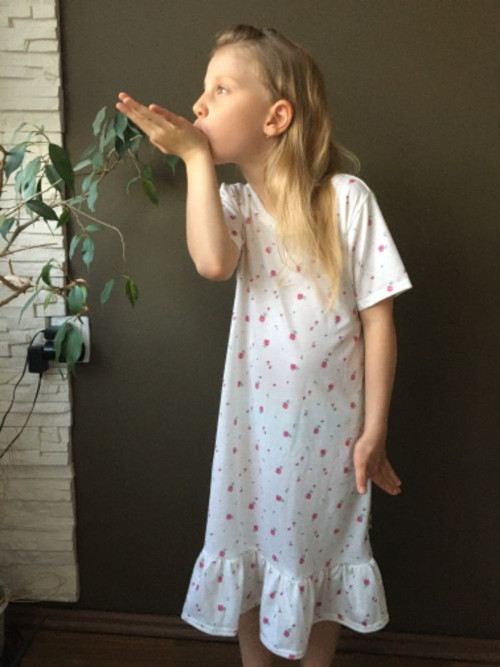 Noční košilka — foto 1