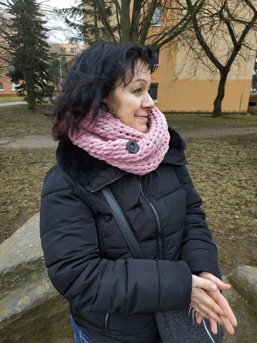 Šála - starorůžová (tunel) — foto 1
