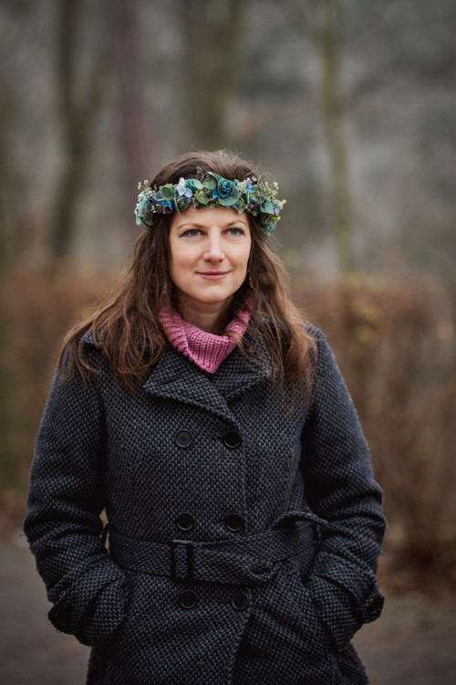 Fialkovomodrý věneček a čelenka s eukalyptem — foto 1