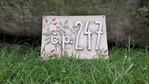 Kachlička se šípkem