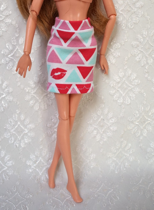 Sukně pro Barbie — foto 1