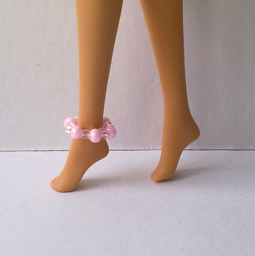 Šperky pro Barbie - náramek na nohu