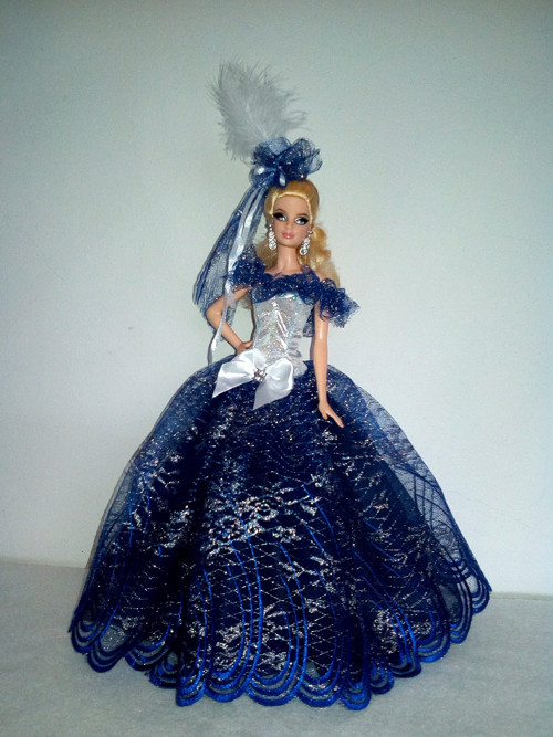 Šaty pro Barbie — foto 1