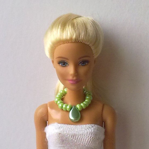 Šperky pro Barbie - náhrdelník — foto 1