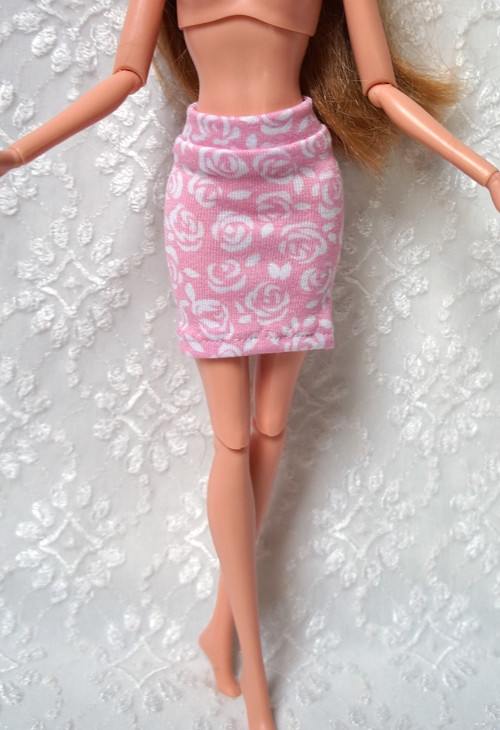 Sukně pro Barbie — foto 1