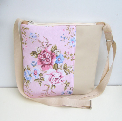 Béžová crossbody kabelka