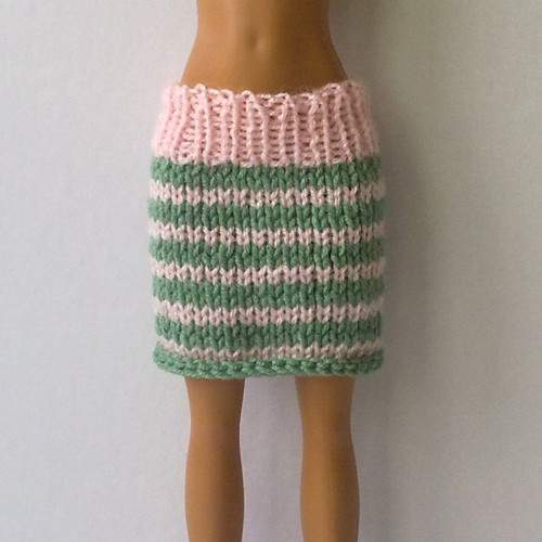 Oblečky pro Barbie - sukně — foto 1