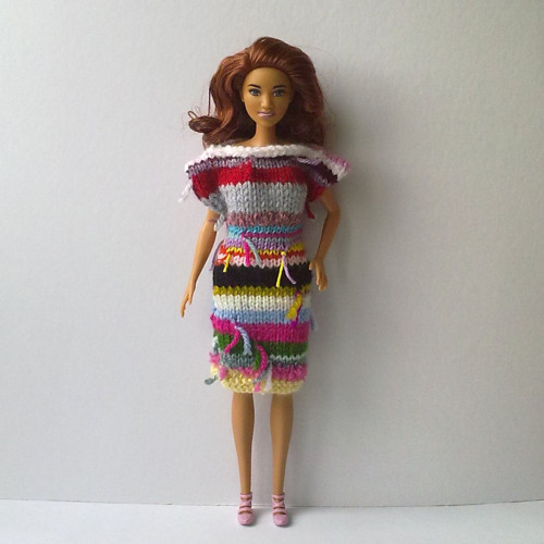 Oblečky pro Barbie - šaty — foto 1