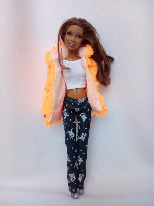 Kožíšek pro Barbie — foto 1