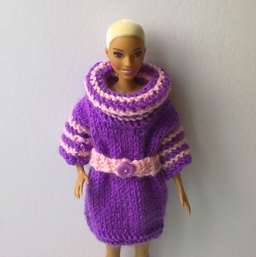 Oblečky pro Barbie - šaty — foto 1