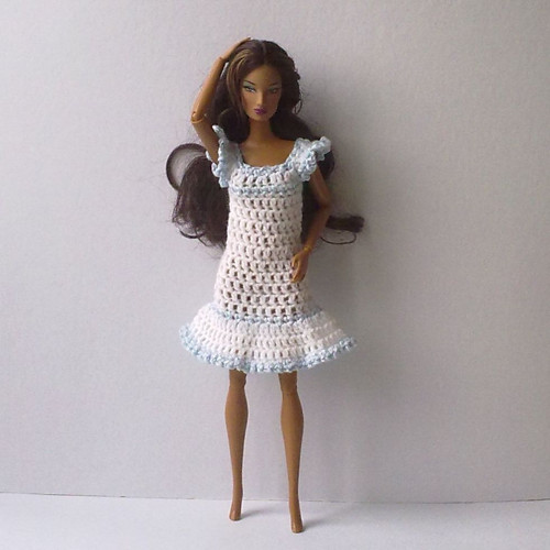 Oblečky pro Barbie - šaty — foto 1