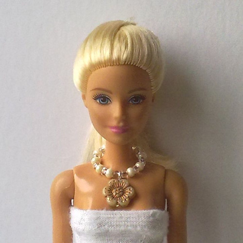 Šperky pro Barbie - náhrdelník — foto 1