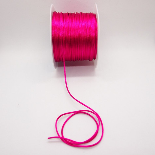Šňůrka saténová 1mm fuchsiova (1 metr)