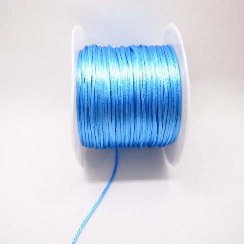 Šňůrka saténová 1mm blankytně modrá (1 metr)
