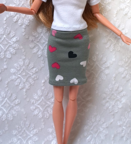 Sukně pro Barbie — foto 1