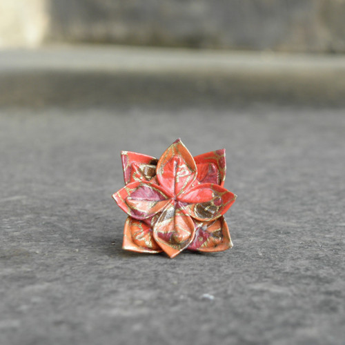 Lotus - origami brož — foto 1