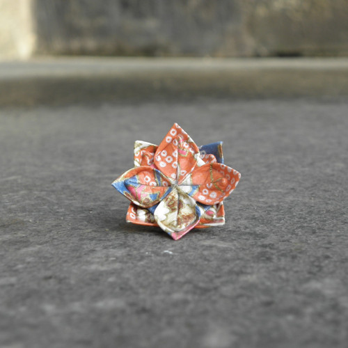 Lotus - origami brož — foto 1