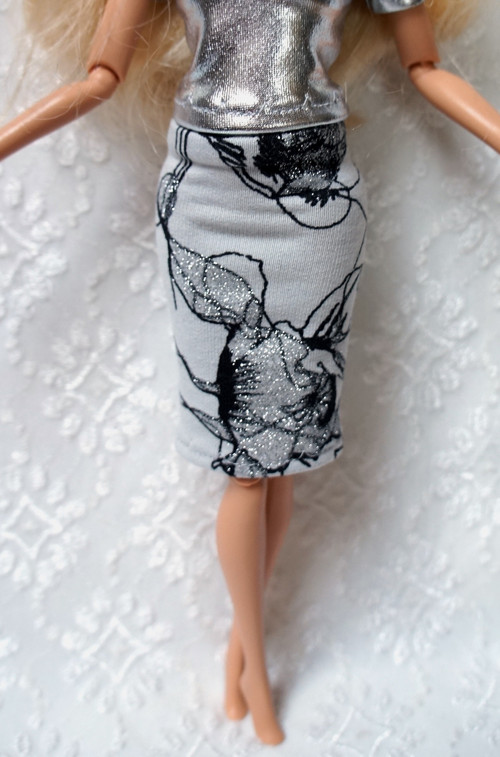 Sukně pro Barbie — foto 1