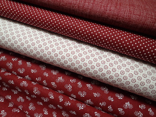 Látka - BÍLÁ + BORDO KYTIČKY — foto 1