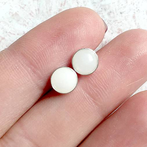 Náušnice s bílým jadeitem - stříbro AG925