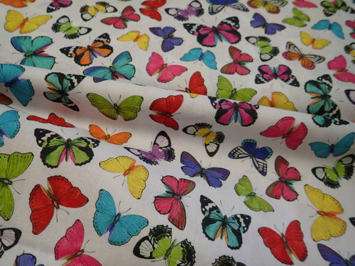 LÁTKA - BÍLÁ + BAREVNÍ MOTÝLCI — foto 1