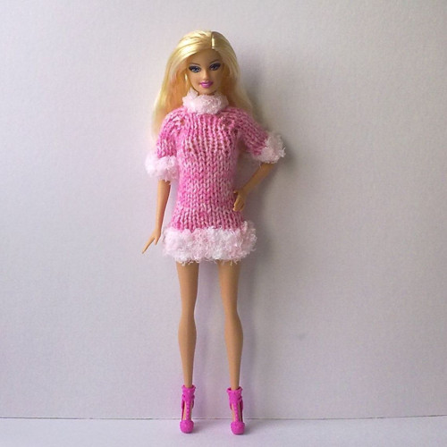 Oblečky pro Barbie - šaty — foto 1