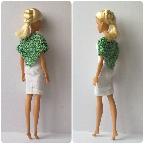 Oblečky pro Barbie - šátek do cípu — foto 1