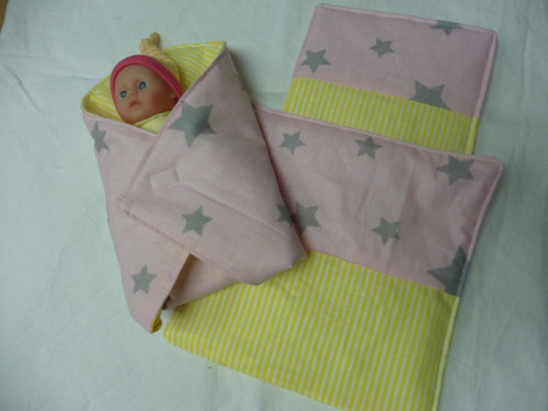 Sada peřinky a zavinovačky včetně panenky 12 cm