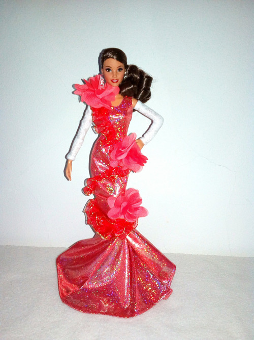 Šaty pro Barbie — foto 1