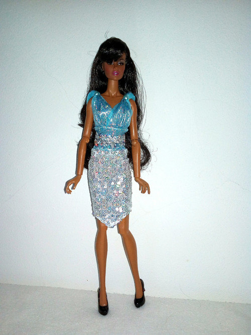 Šaty pro Barbie — foto 1