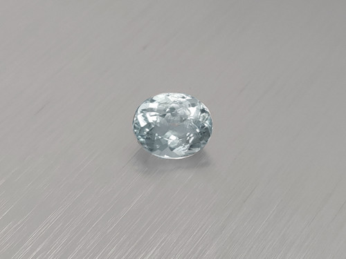 Přírodní akvamarín 7,5 x 9 mm 2ct ovál broušený