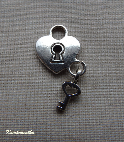 Kovový přívěsek srdíčko 15x25mm 1kus