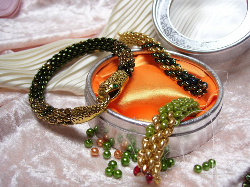 Náramek Snake
