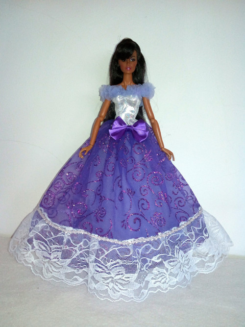 Šaty pro Barbie — foto 1