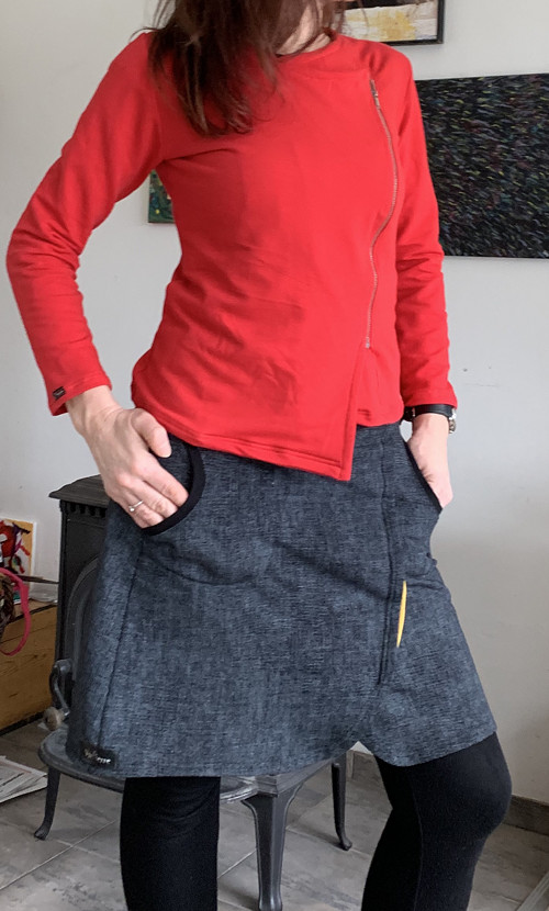 Červená na zip — foto 1