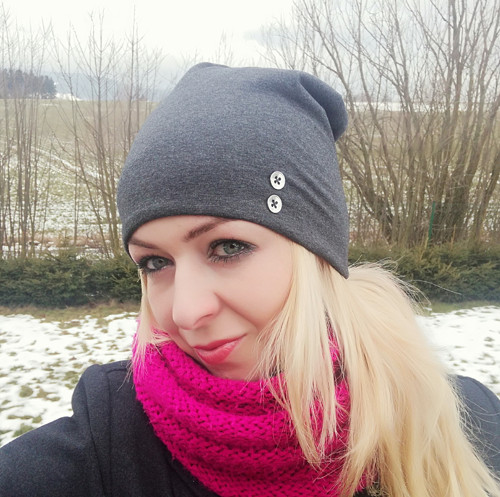 Šedá zimní pro obvod 54-57cm — foto 1