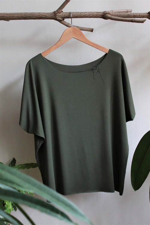 Oversized triko ............ S - L — foto 1