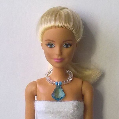 Šperky pro Barbie - náhrdelník — foto 1