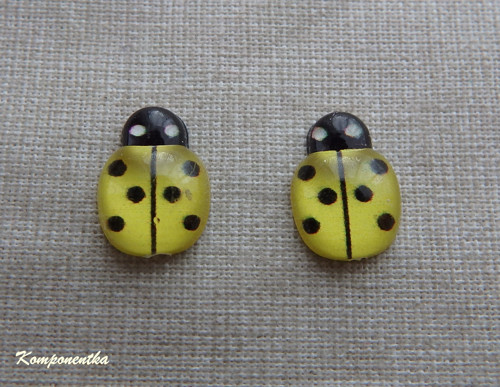 Kabošon resin beruška 9x13mm 2kusy