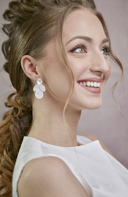 Svadobné sutaškové náušnice Valentína — foto 1