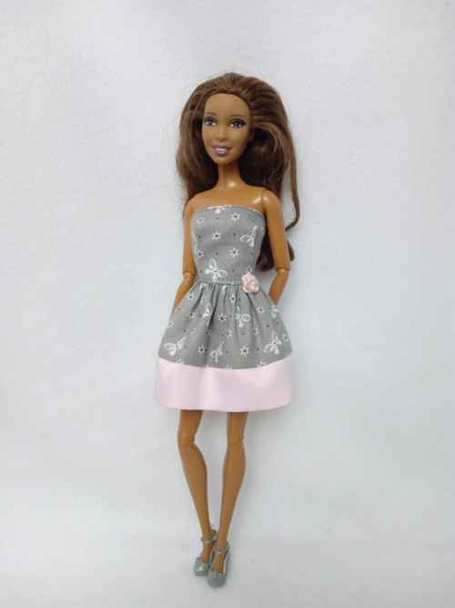 Šatičky pro Barbie — foto 1